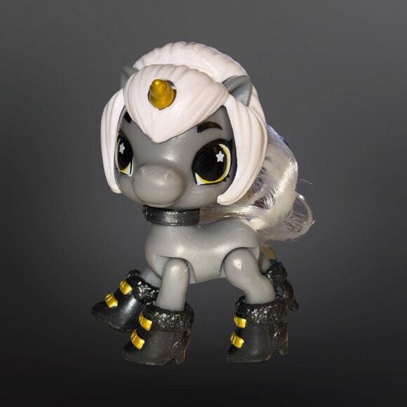 Zuru 5 Verra Surprise Unicorn Squad Series 7 Capsule Unicorn Pony B19 - Picture 2 of 4